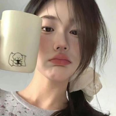 潮湿青春封面