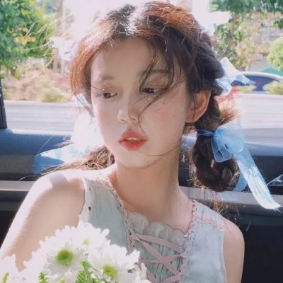 这个世界不看脸封面